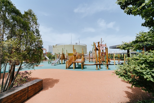 Emtek Metal | Playgrounds